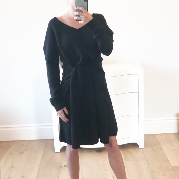 VIENNA Black Long Sleeve Tie Waist Dress - Picture 2 of 10